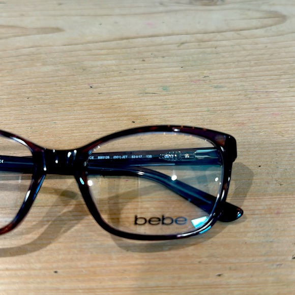 Women’s BEBE eyeglass frames - Picture 5 of 9